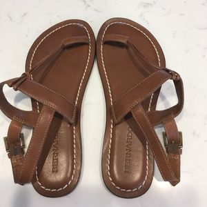 Bernardo Maverick Leather Sandals